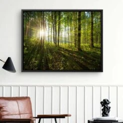 Sonnenstrahlen Im Wald 21 Sonnenstrahlen Im Wald -Artmind 1518 7 kunstwerk wandbild leinwand canva artmind kunst kaufen