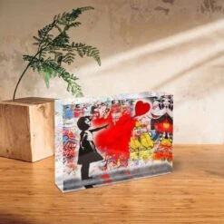 Acrylblock - Flying Love 7 Acrylblock - Flying Love -Artmind acrylblock banksy pop art love kunstwerk mickey 2