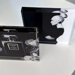 Acrylblock - Chanel On Flower 9 Acrylblock - Chanel On Flower -Artmind acrylblock schwarz weiss chanel 4