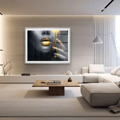 Golden Face - Galerieabzug 11 Golden Face - Galerieabzug -Artmind goldene lippen wandbild artmind poster 6