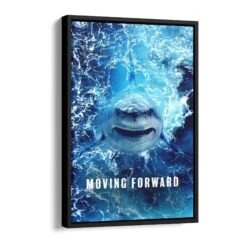 Moving Forward 18 Moving Forward -Artmind motivationsbild hai shark moving forward schattenfugenrahmen