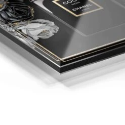 Chanel On Flower 23 Chanel On Flower -Artmind wandbild chanel black gold von artmind detail acryl